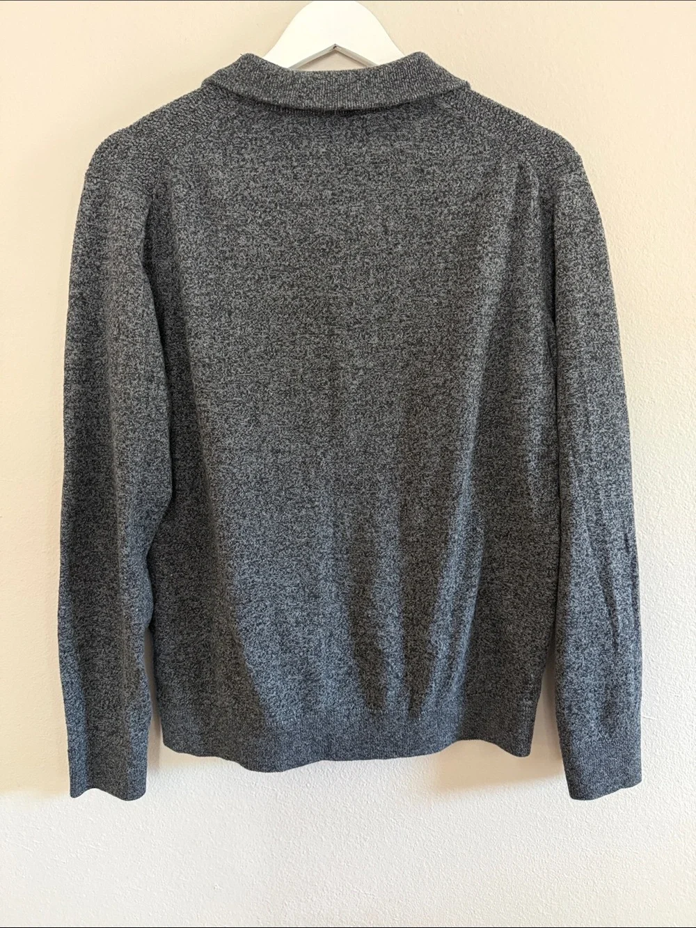 Banana Republic Men’s Charcoal Heather Quarter-Zip Sweater